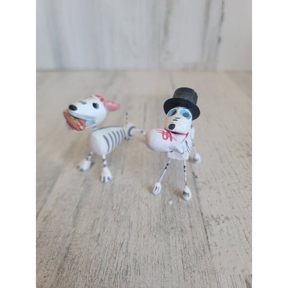 Day of Dead skeleton pups hot dog money Halloween figure set - Picture 1 of 9